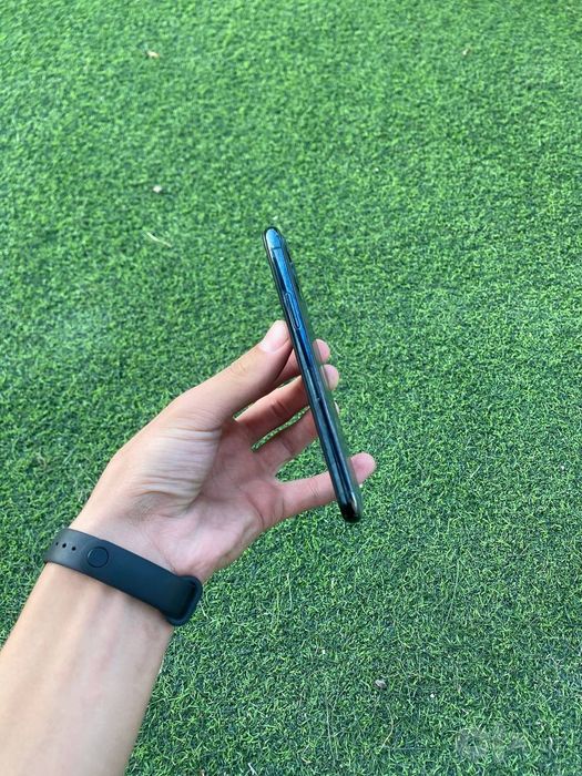 iPhone 11 Pro      .