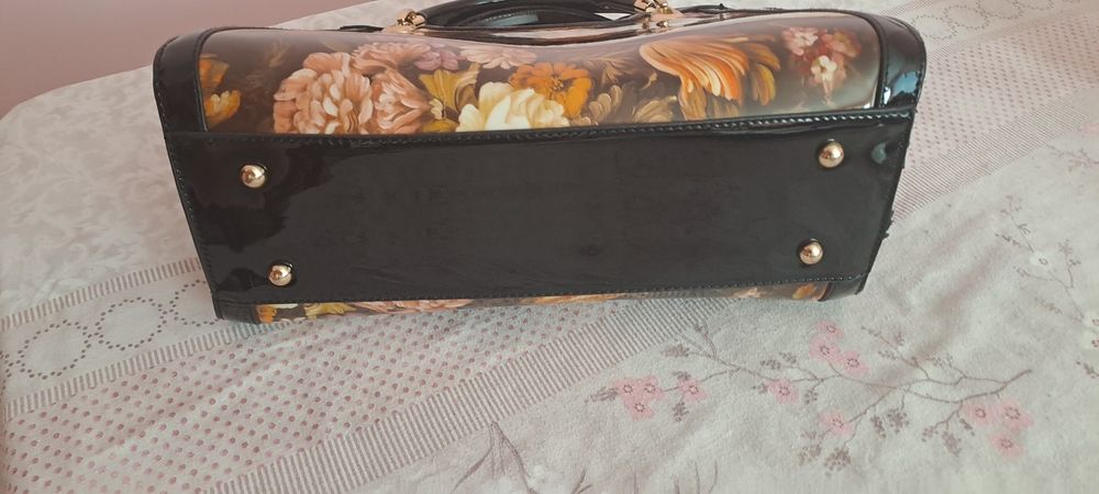 Чанта 20лв Варна