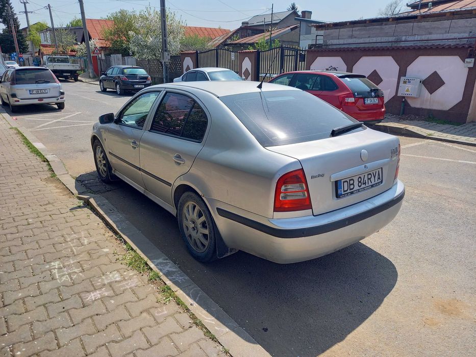 Skoda Octavia Tour 1.6L GPL AC carlig