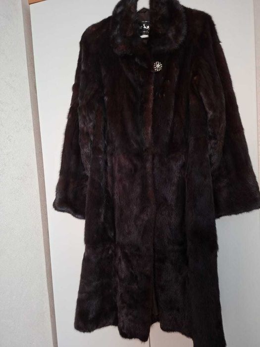 Продается норковая шуба