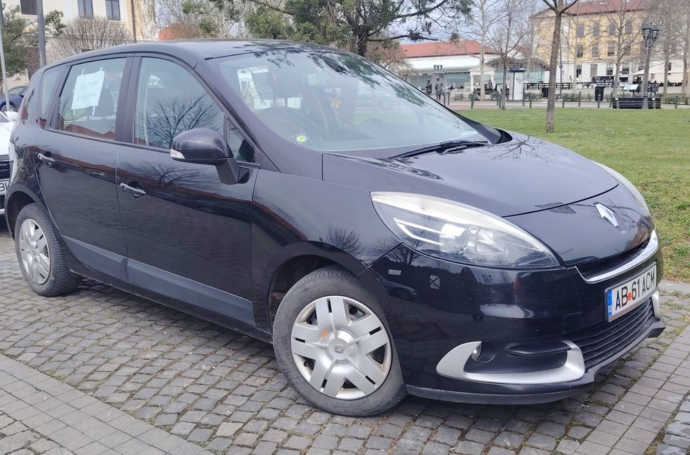 Renault scenic 1.5 Dci 2012