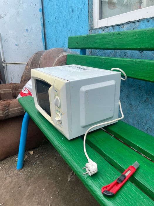 Микроволновка SUPRA