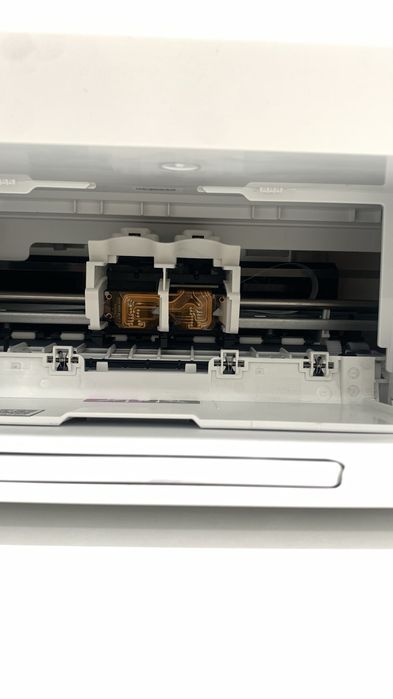 Принтер HP DeksJet 2320