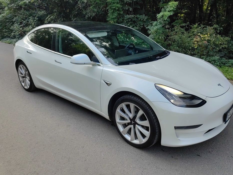 Tesla Model 3 Long Range AWD 500km autonomie