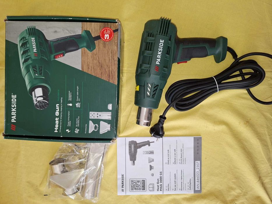 Pistol cu aer cald Parkside, cu accesorii, 200w, doua trepte aer