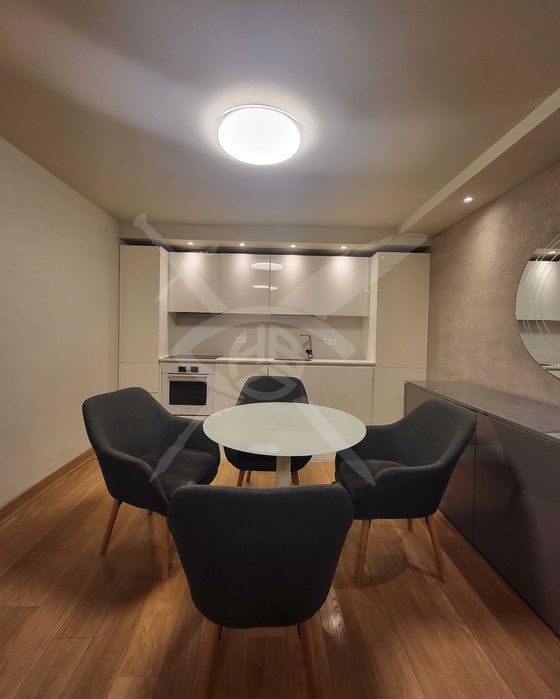 Дава се под наем Тристаен апартамент в Бургас, Център - 75 кв.м за 598.23 € - Снимка #5