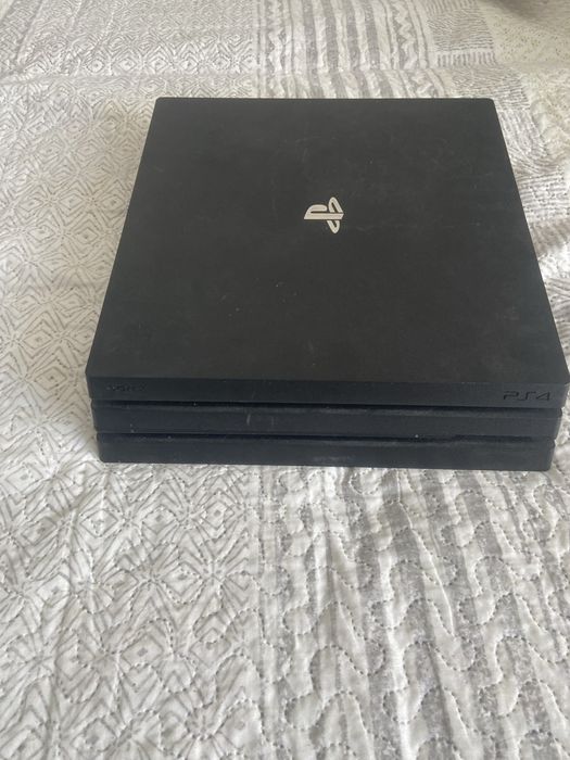 Playstation pro 1 tb
