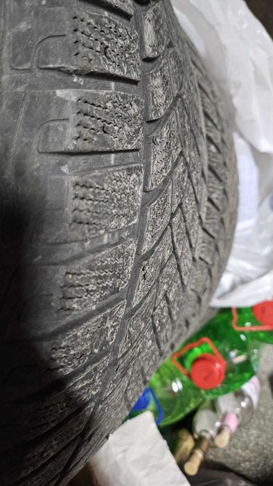 Anvelope 215/55 R17
