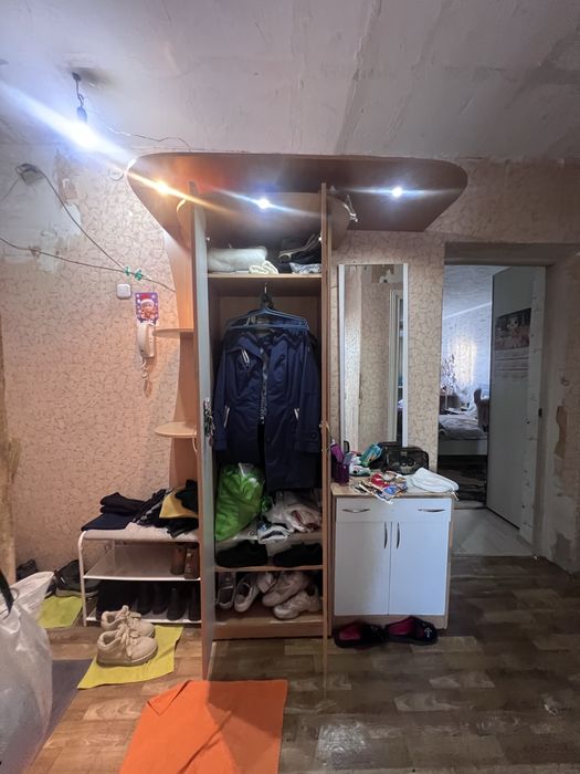 Шкаф для прихожей