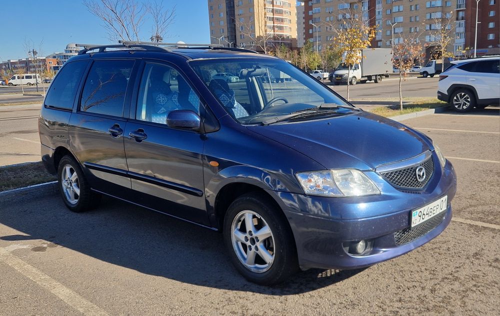Mazda MPV 2002г.в.