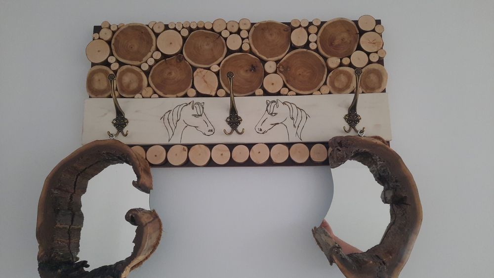 Cuier rustic, oglinzi, veioze