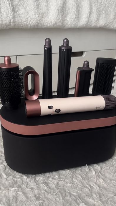 Dyson,оригинал !!!есть документы и тд