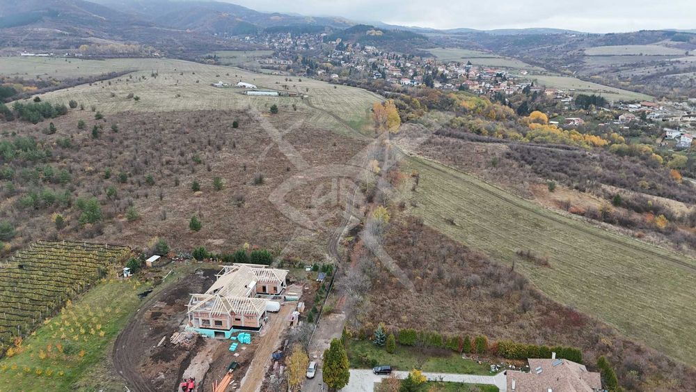 Продава се Парцел в Банкя - 1571 кв.м за 81 €/кв.м - Снимка #4