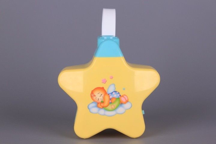 Светеща и музикална звездичка с възможност за поставяне на кошара