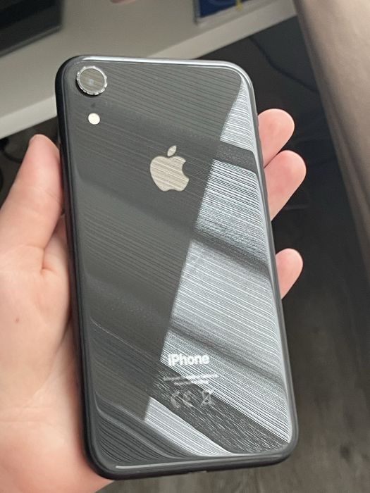 iPhone XR, negru