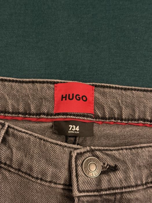 Blugi HUGO pt barbati Marimea 36, lungimea 34