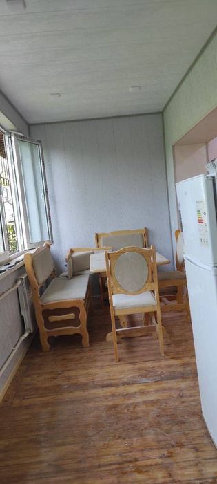 2/4/4 метро Буюк Ипак Йули,Максим Горький,KFC,Max Way,кирпич,балкон2*6