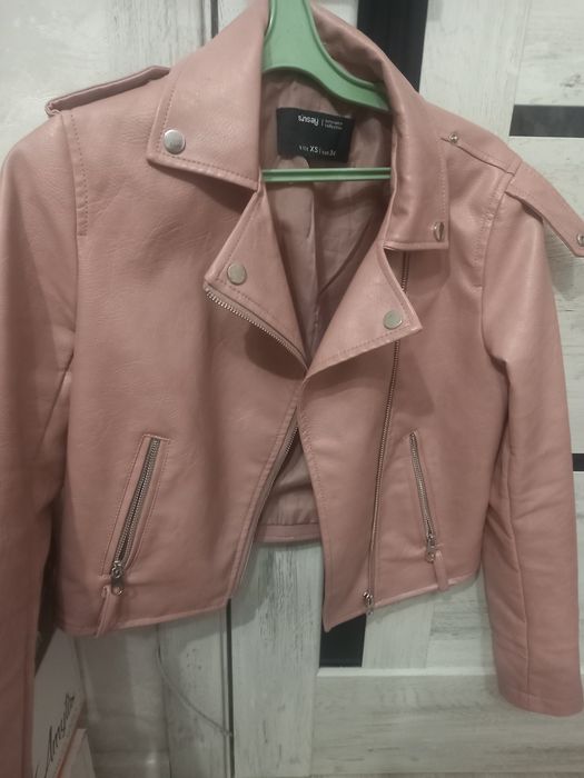 Продам кожаную куртку