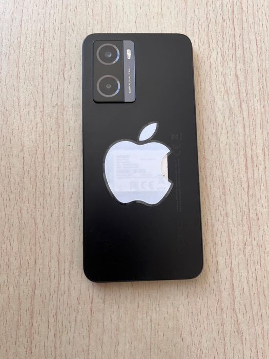 Смартфон OPPO A77s