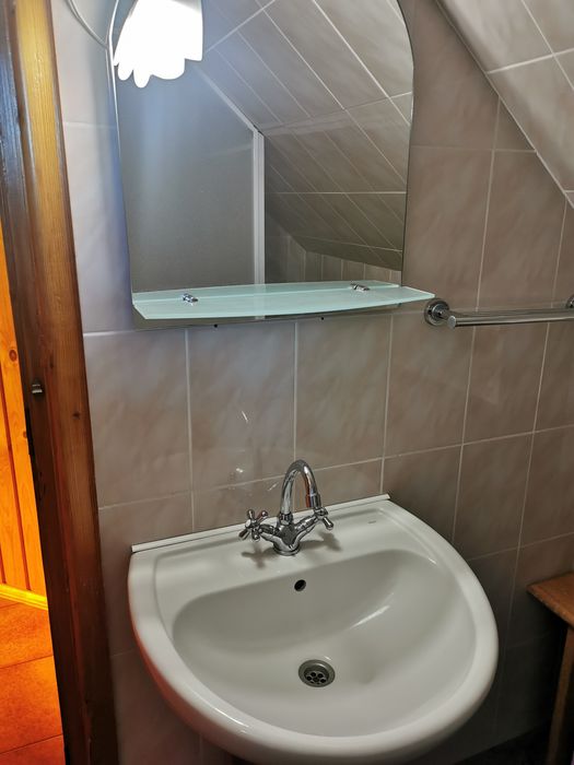 Cameră la casă, zona TgCucu,