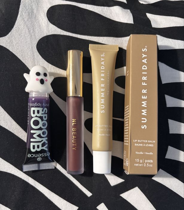 гланцове Summer Fridays, Essence, NL Beauty