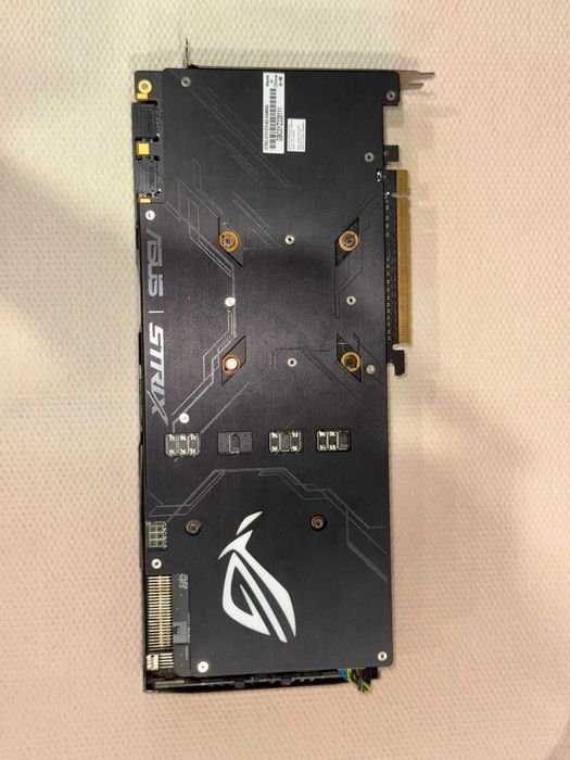 Видеокарта ASUS ROG STRIX GTX 1070
