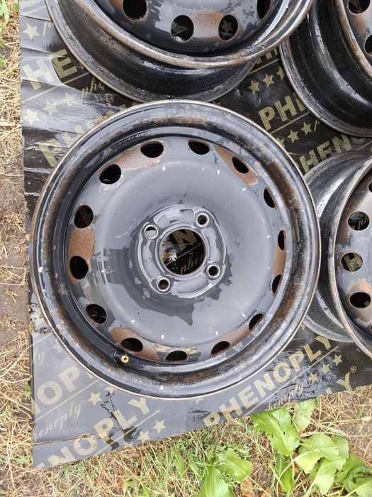 Продавам 4 бр железни джанти за Пежо 4x108 14 цола 5,5 J *ЕТ 34*ц.о 65,1 мм