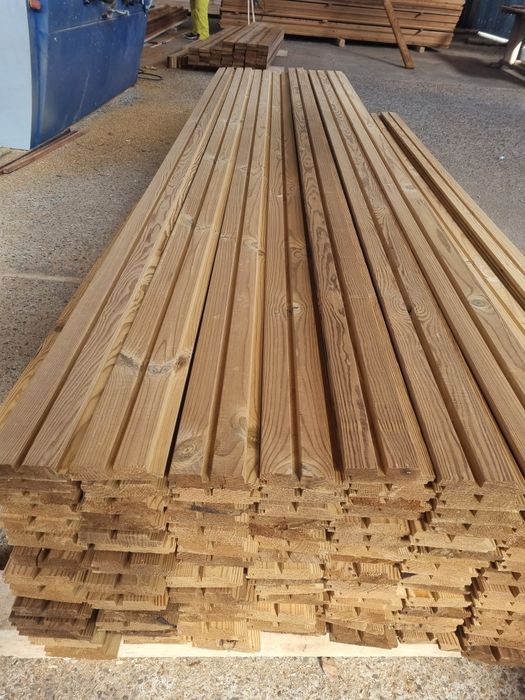 Riflaj termotratat pret producator fațada terase foisoare