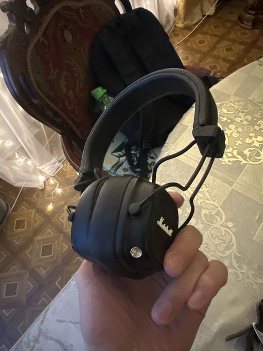 продаю нашуники Major 5