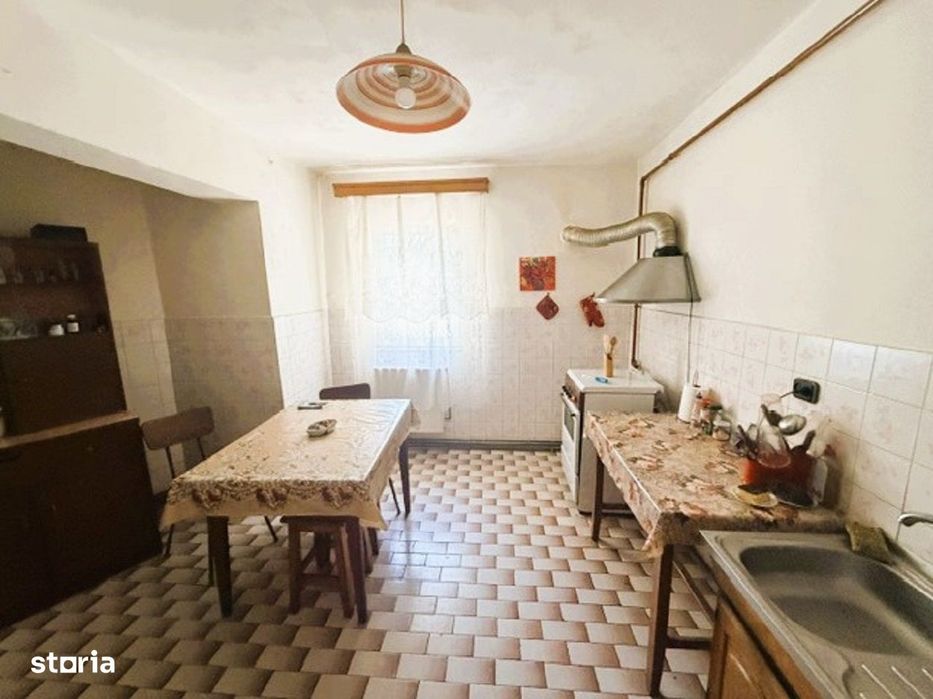 Apartament 3 CAM spațios, decomandat | Etaj 2 | Str. Arcului – Slatina