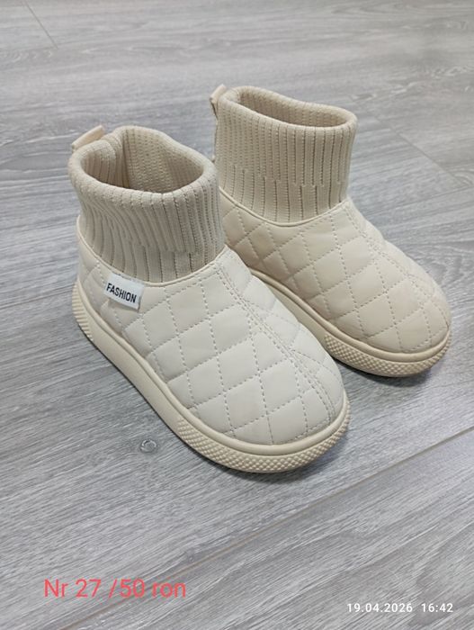 Adidași /ghete /sandale închise.Valabil ptr Timișoara. Preț în poze