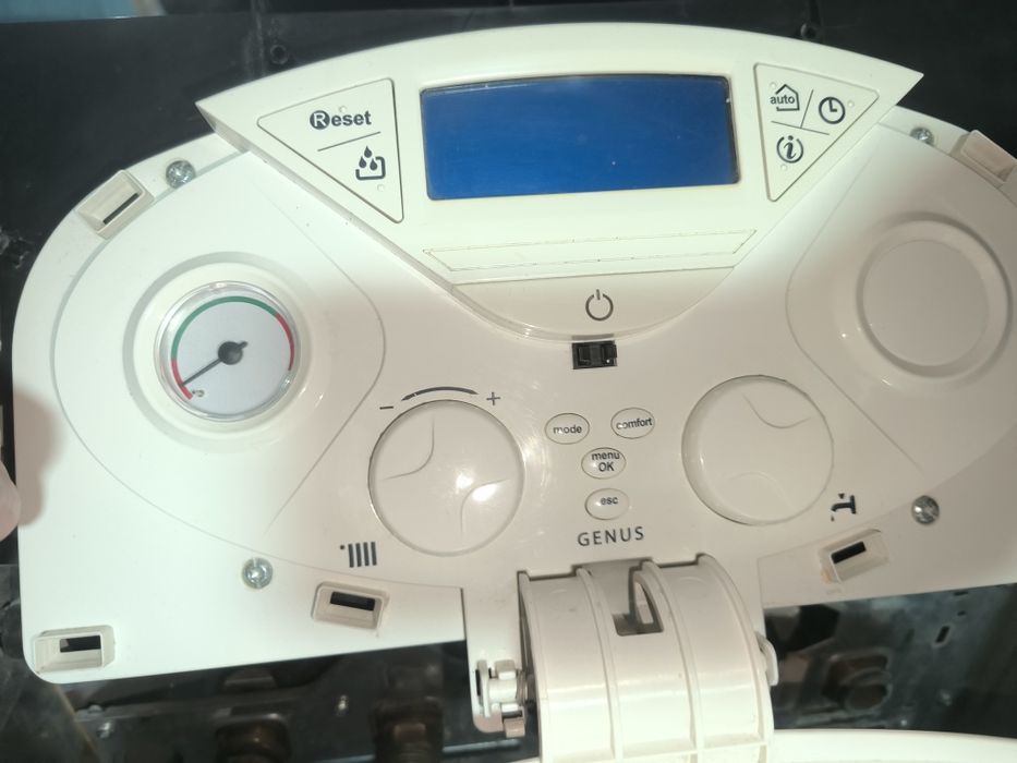 Centrala Genus 24 ff Ariston.