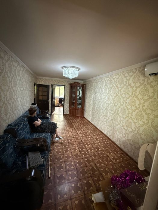 Продам 4/3/5 Чилонзор 24 квартал