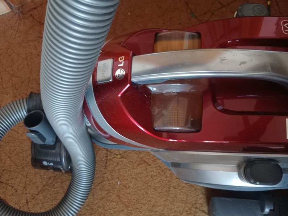 Продам пылесос б/у