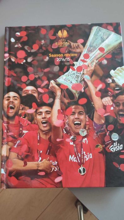 Футболни статистически справочници