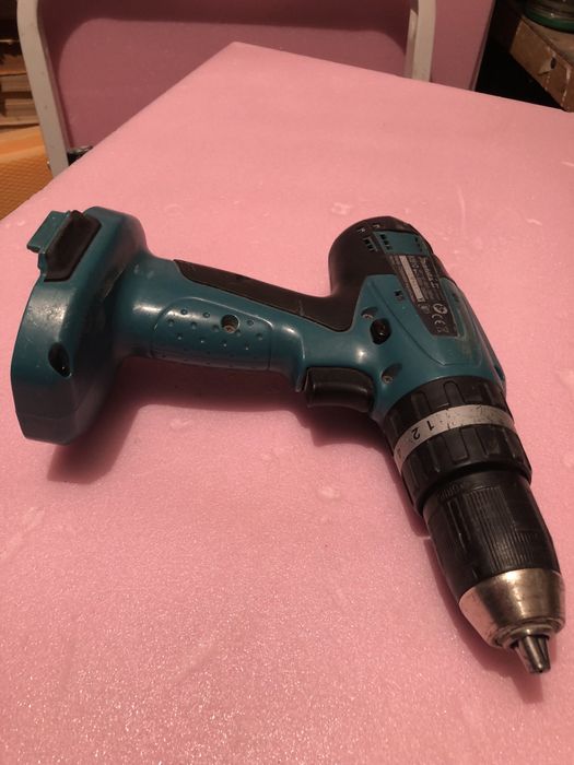Vand Makita 8391D