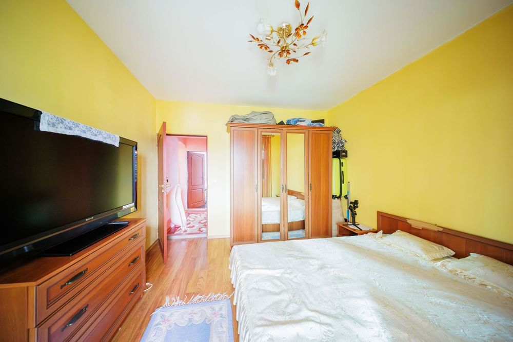 3-стаен в Плевен-Дружба 3 площ 86 цена 90000