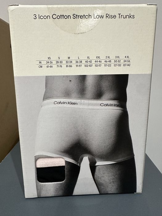 Boxeri Calvin Klein marimea M si L