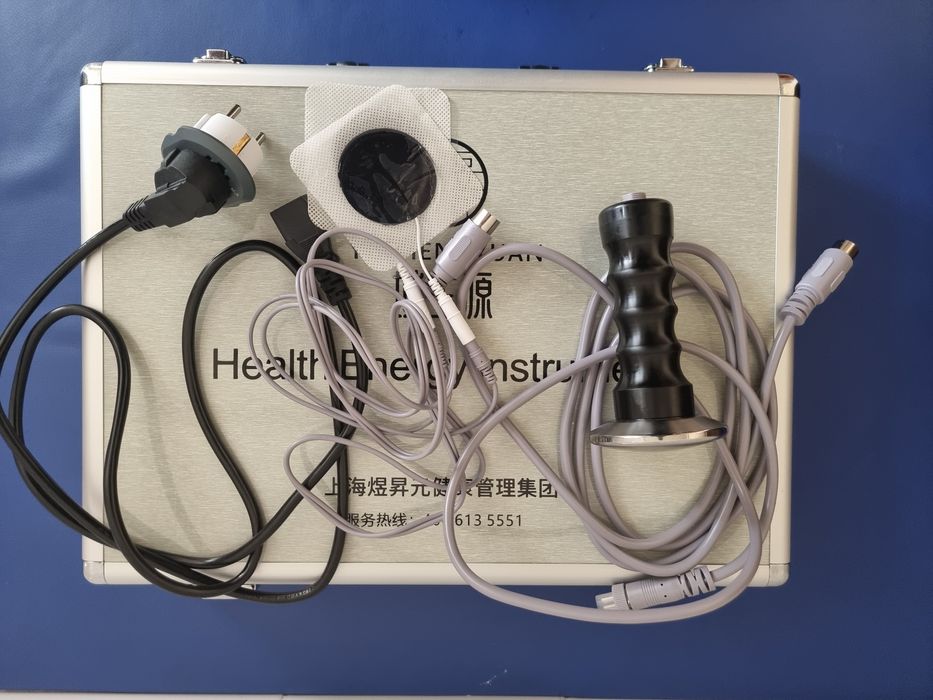 Продам срочно массажный аппарат