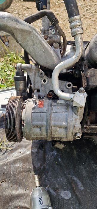 Compresor clima Nissan patrol y61 3.0