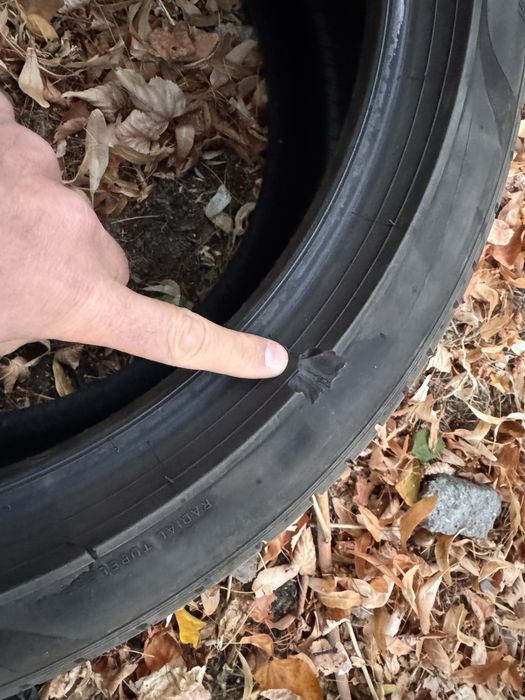 PIRELLY 245 40 19 DOT25