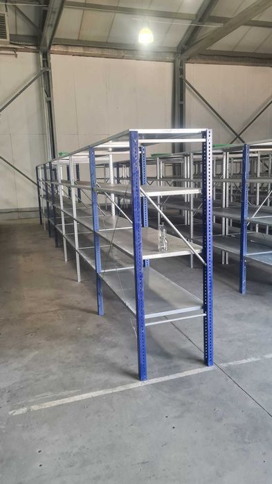 Rafturi profesionale de service, arhiva