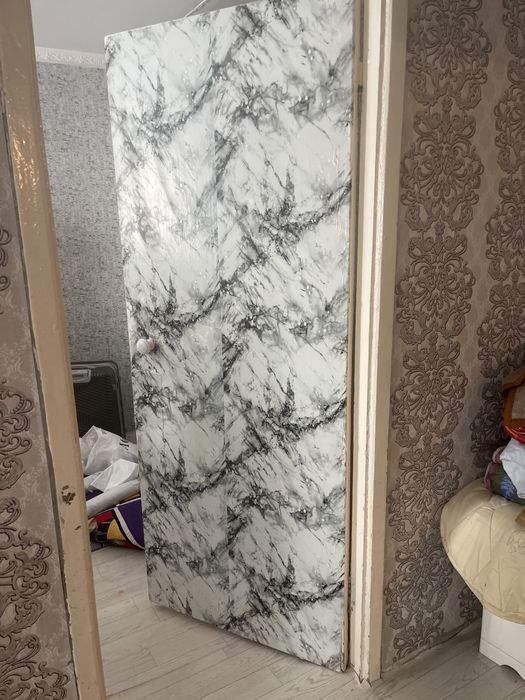 Сроччнноооо Двери за 5 тыс  7 мкр