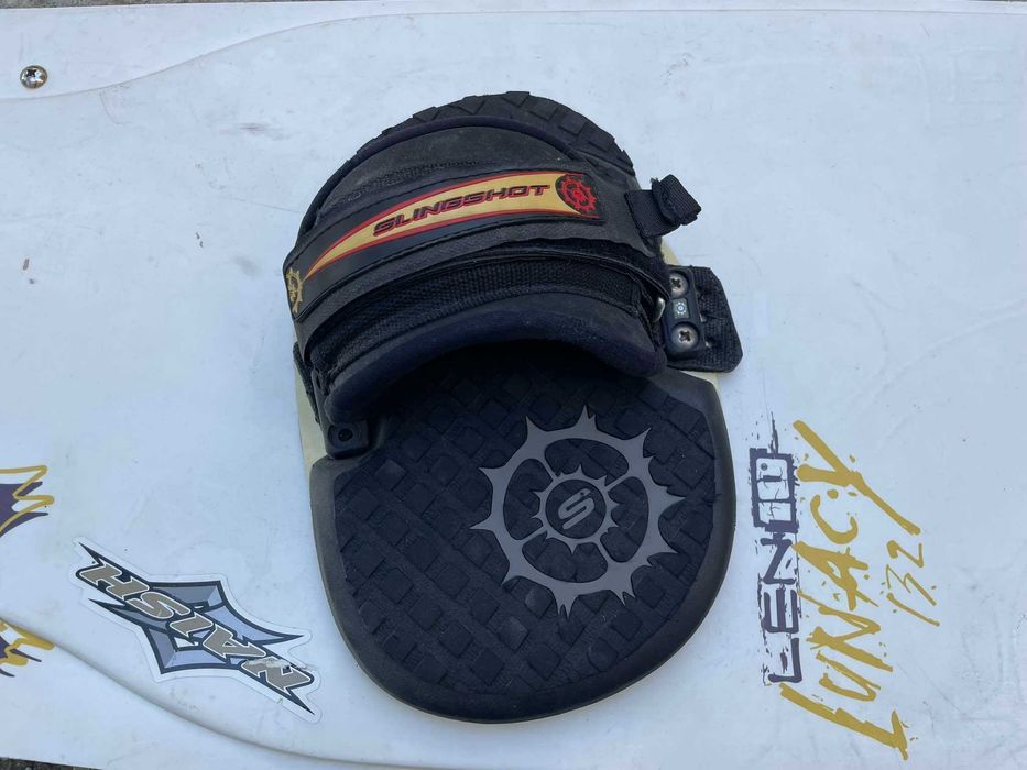 Кайт дъска слингшот