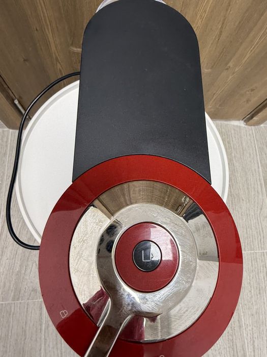 Кафе машина Nespresso krups