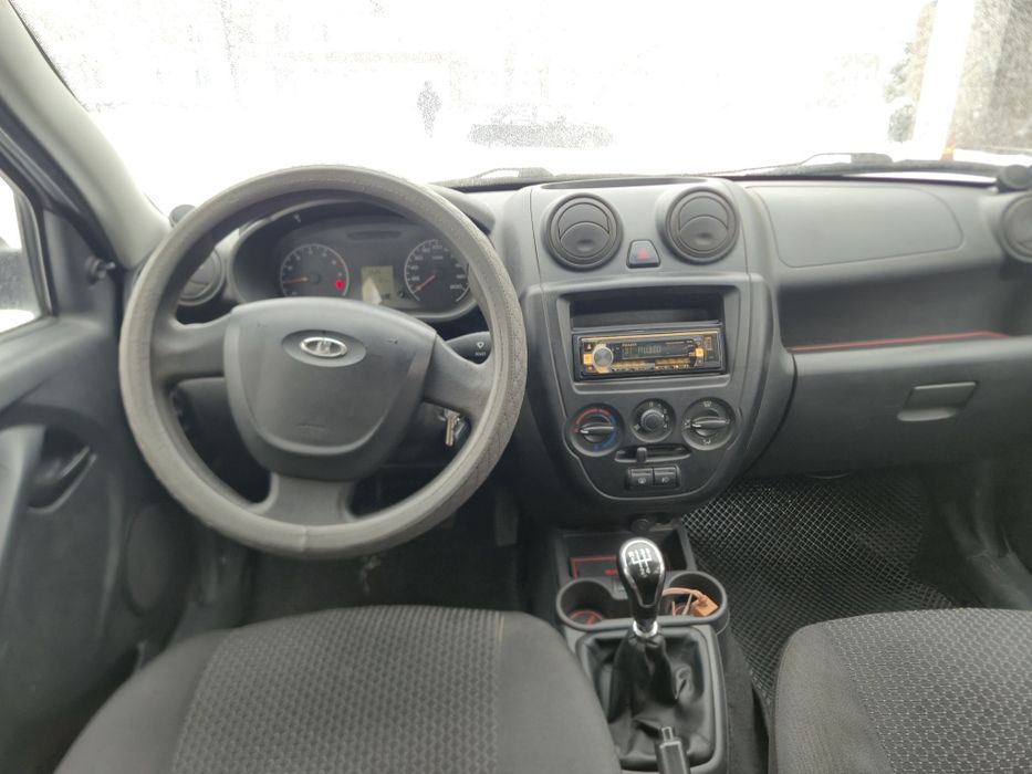 Lada granta 2012 год
