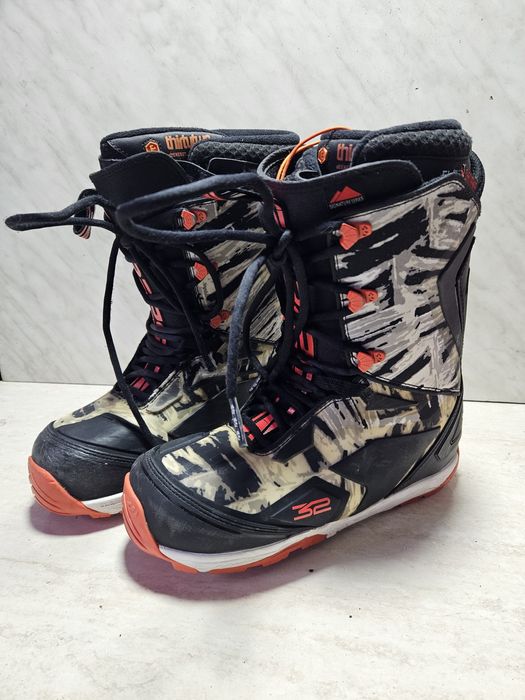 Boots 128 buti placa snowboard   Thirtytwo mărimea  43