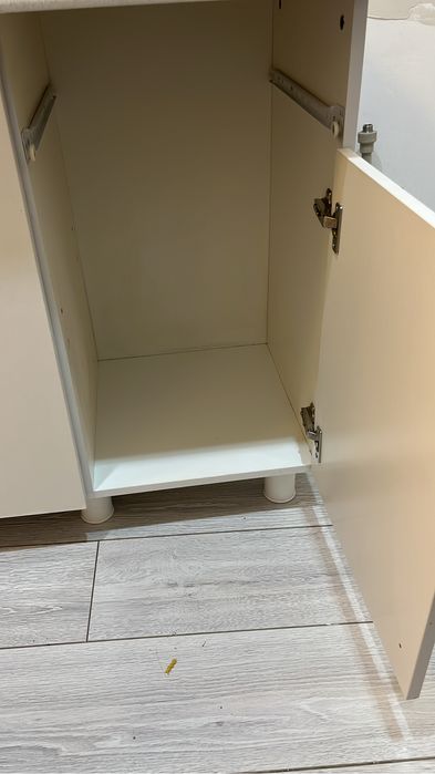 Кухонный  гарнитур с мойкой