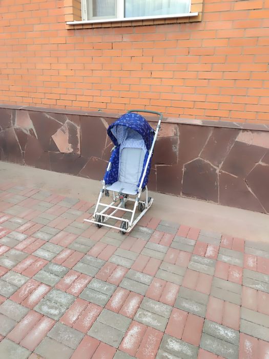 Коляска саньки продам