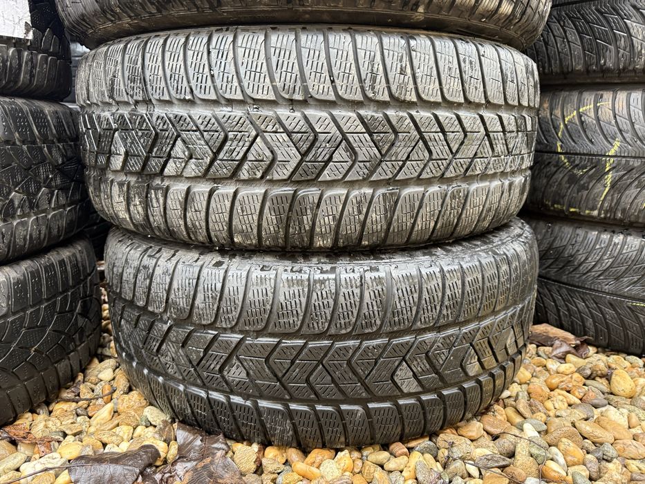 235/55/19 Set4 buc PIRELLI SCORPION dot 2022.anv M+S Iarnă.Impecabile.